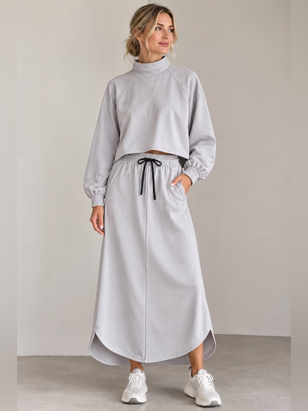 🆕🩶🤍🩶🤍Zara Women's Light Gray Lounge Set — Cropped Pullover & Skirt